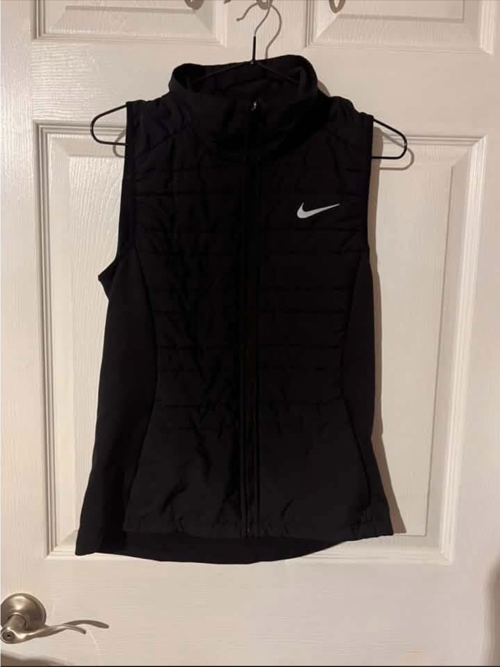 Nike Black Quilted Activewear Vest with Reflective Swoosh